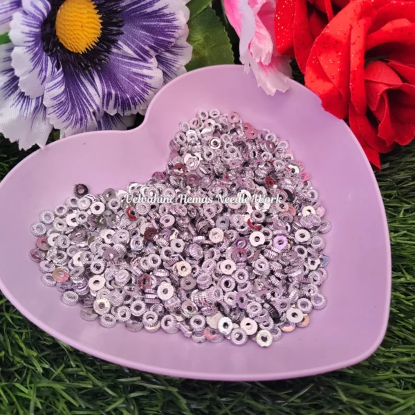 Round Chakri silver (big)