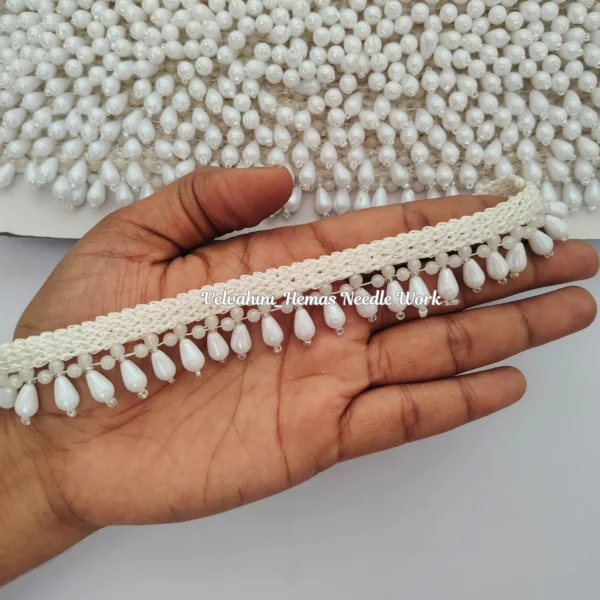Readymade Lace Hangings_Design 9